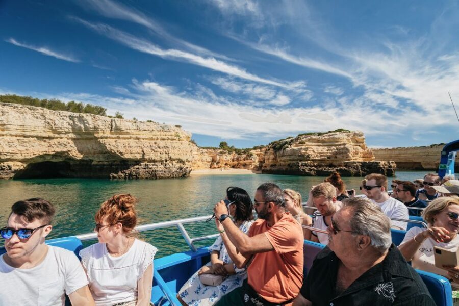 Albufeira: 2.5-Hour Benagil Caves & Dolphin Watching - South Coast Speedboat Run: Beaches, Cliffs, and Quick Wins for Photos