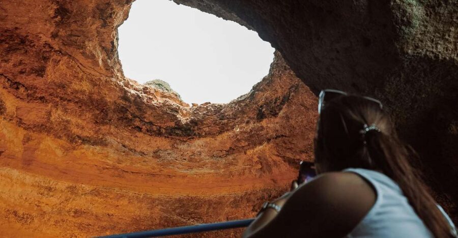 Albufeira: 2.5-Hour Dolphin Watching and Caves Trip - From Marina de Albufeira to the Coast: What the First Minutes Are Like