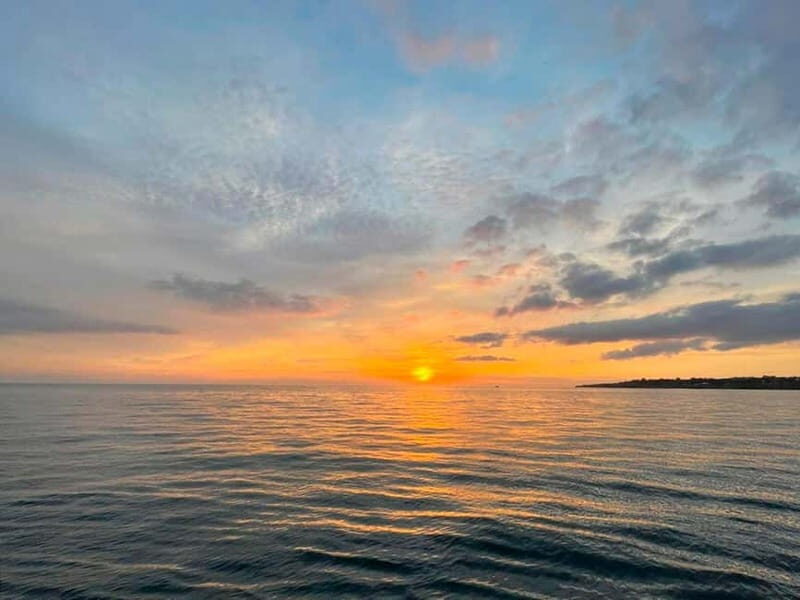 Albufeira: Benagil Cave Sunset Cruise - Key reasons this Benagil sunset cruise is worth your time
