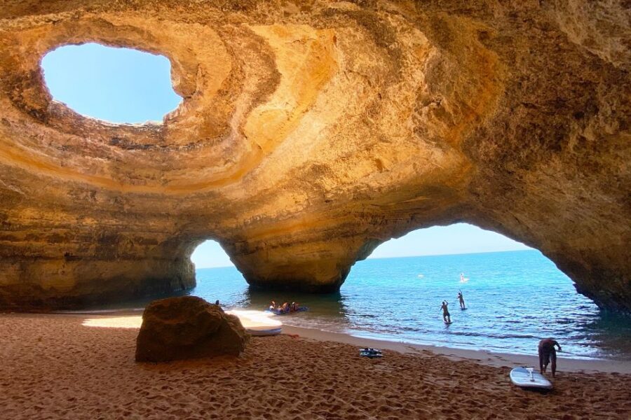 Albufeira: Benagil Caves & Dolphin Watching Speed Boat Tour - Things that can change your day (and how to handle it)