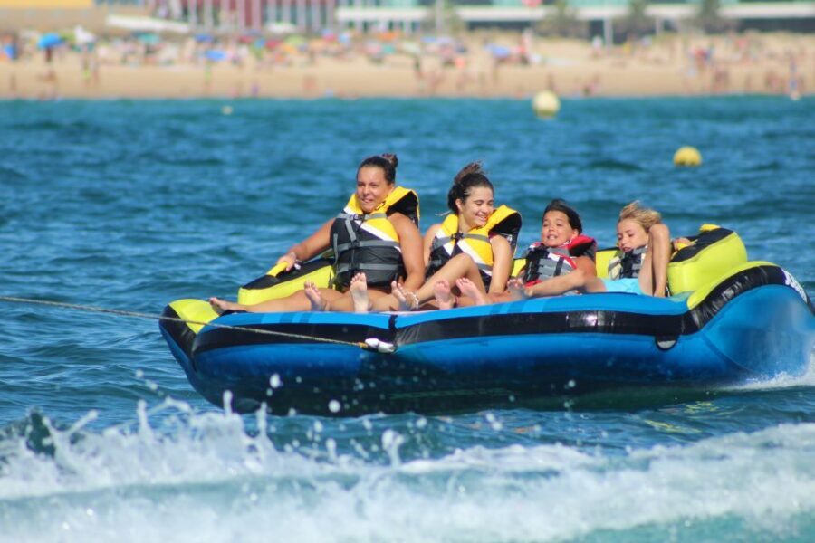 Albufeira: Crazy Couch Ride - Practical tips so you’re comfortable on the sofa