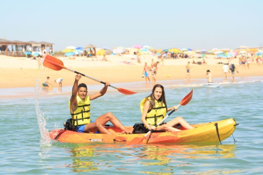Albufeira: Kayak Rental - Getting on the kayak: stable, simple, and not technical