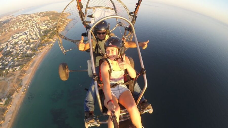Albufeira: Paragliding and Paratrike Tandem Flights - The guide and group size: why it matters more than you think