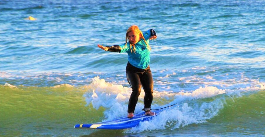 Albufeira: Surfing Lesson at Galé Beach - Galé Beach start point: finding surf4fun at the pier