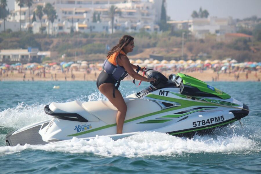 Algarve: Jet Ski Rental in Armação de Pêra - The Yamaha VX WaveRunner 2024: What It Means for You