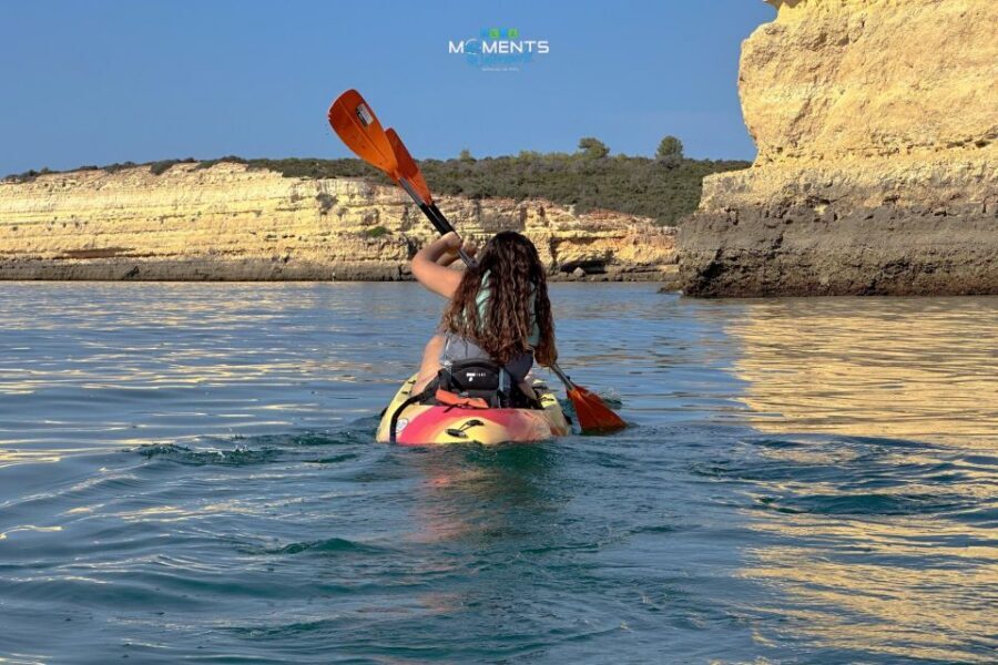 Armação de Pêra: 2-Hour Wild Beaches and Caves Kayak Tour - What the guide teaches you while you paddle