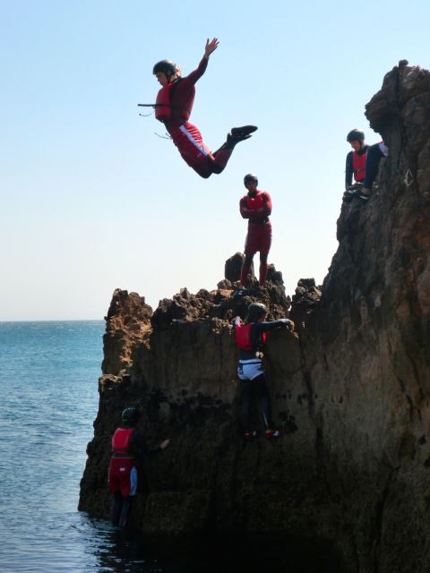 Coasteering Algarve: Cliff Jump, Swim & Climb in Sagres - Quick hits before you go