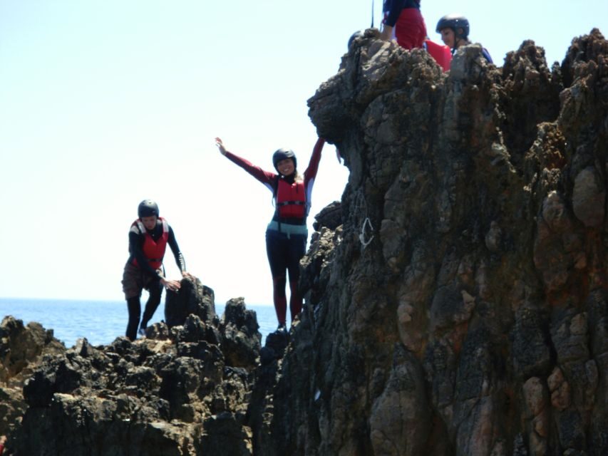 Coasteering Algarve: Cliff Jump, Swim & Climb in Sagres - The Walk Back on the Coastal Path: A Different Kind of Views