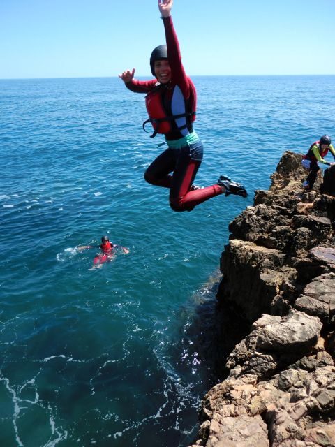 Coasteering Algarve: Cliff Jump, Swim & Climb in Sagres - Climbing and Traversing the Rocky Shoreline