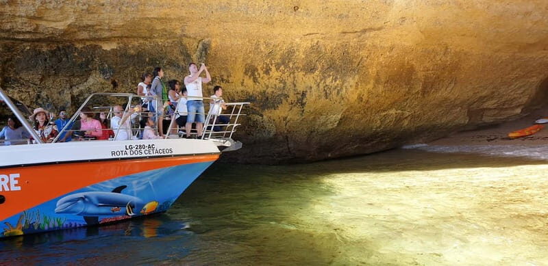 From Lagos: Benagil Caves Catamaran Cruise - From Passeio dos Descobrimentos 1b: Easy, But Arrive Early