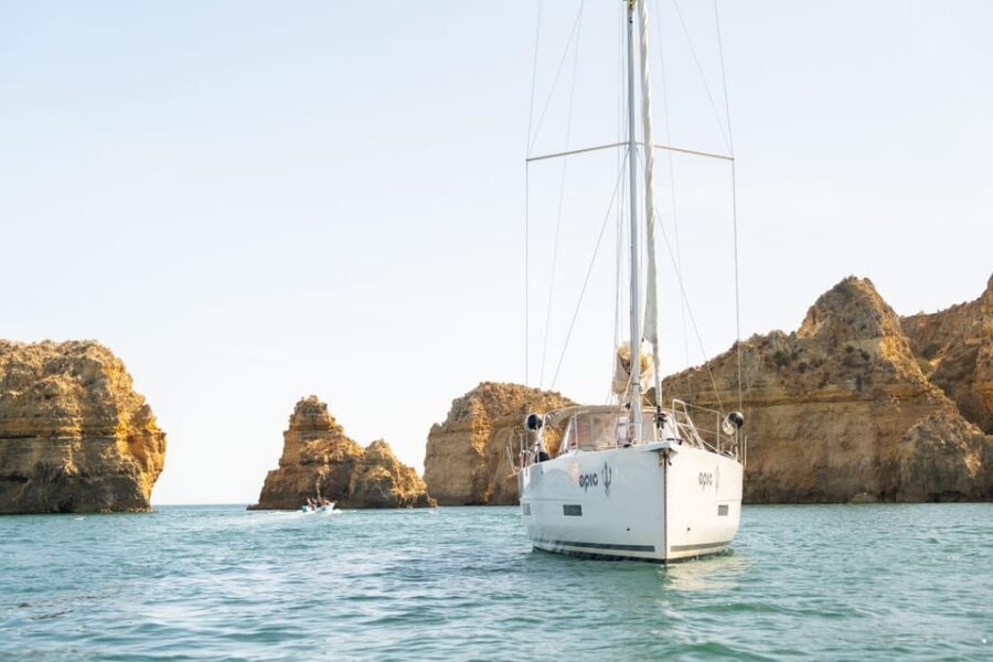 From Lagos: Ponta da Piedade Half-Day Yacht Cruise - Ponta da Piedade and the lighthouse: the best view is from the water