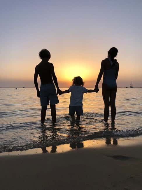 From Olhão: Ria Formosa Sunset Island Tour - Praia Deserta’s Solitude: What Makes It Worth the Transfer