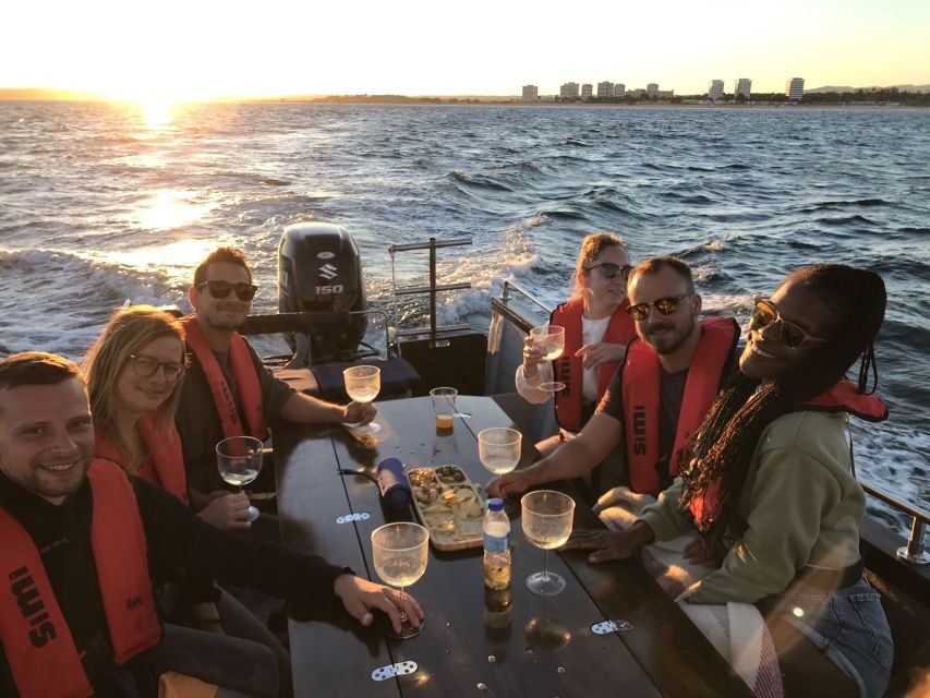 From Portimão: Sunset Boat Trip with Wine - The optional mid-sea swim (and why it feels special)