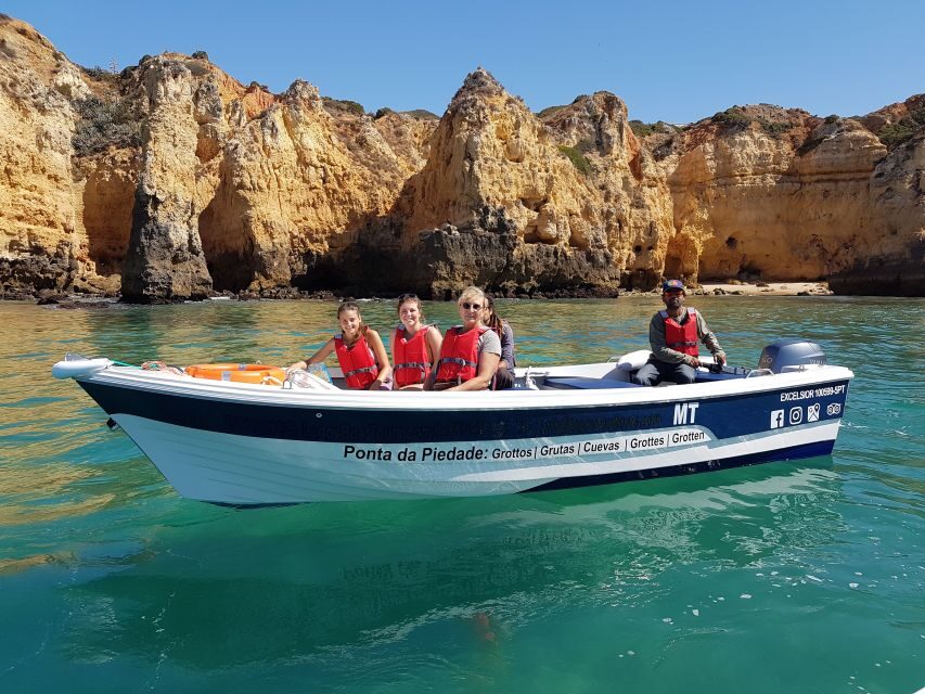 Lagos: Ponta da Piedade Coastline Tour - Marina de Lagos boarding: finding the right gate and getting your seat