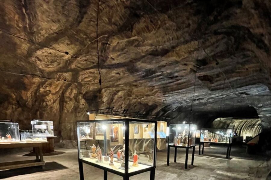 Loulé: St. Barbara Art Collection w/Guided Salt Mine Tour - The Guided Mine Walk: What 1.3 km Underground Feels Like