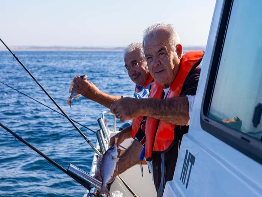 Portimão: Algarve Reef Fishing - What a Typical Day Feels Like From Start to Finish