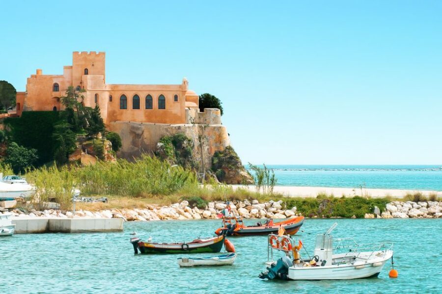 Portimão: Benagil Cave and Praia de Marinha Boat Tour - Fort Santa Catarina, Ferragudo Castle, and the coast’s big landmarks