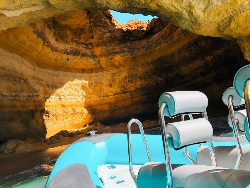 Portimão: Benagil Cave and Praia de Marinha Boat Tour - “Diesel-free” and small boats: why comfort matters here