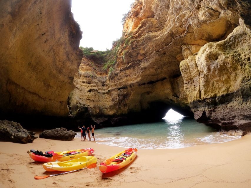 Portimão: Benagil Caves Speedboat and Kayak Guided Tour - Swim time and downtime: how to get the most from the water breaks