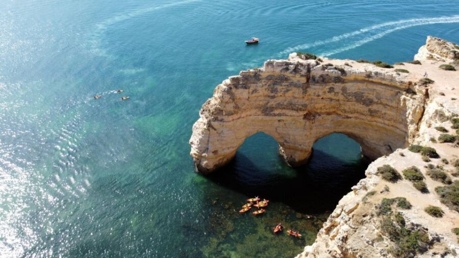 Portimão: Benagil Caves Speedboat and Kayak Guided Tour - Portimão Marina start: the easiest way to avoid a rushed arrival