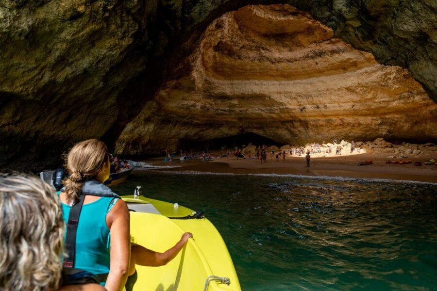 Portimão: Benagil Grottoes Boat Cruise - Carvoeiro coastal views: why the route is part of the magic