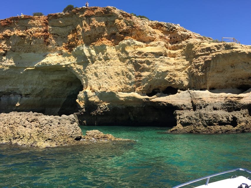 Portimão: Caves, Benagil and Algarve Coastline Boat Tour - Snorkelling in clear Algarve water: how to get the most from the gear