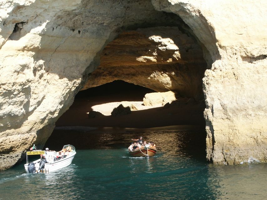 Portimão: Pirate Ship Cave Cruise - Alfanzina lighthouse: where you switch from pirate ship to cave boats