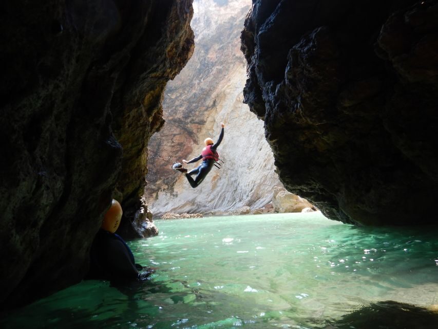 Sagres: Coasteering - Swimming, Cliff Jump & Rock Climbing - Where You Start: Good Feeling Surf School in Raposeira