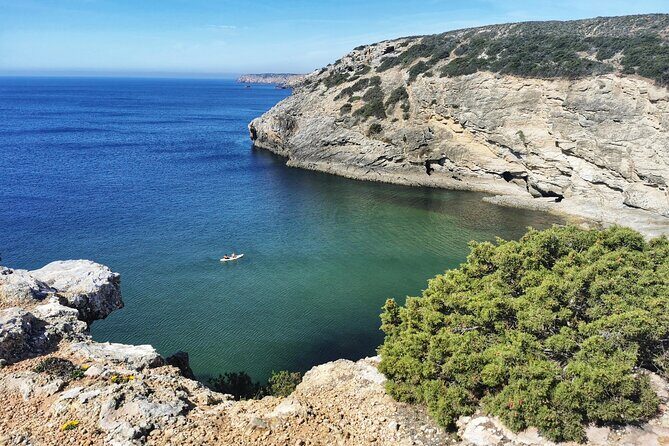 Sagres: Praia Da Ingrina Caves Guided Kayaking Tour - A Quick Reset at Praia do Barranco (Swim and Battery Recharge)