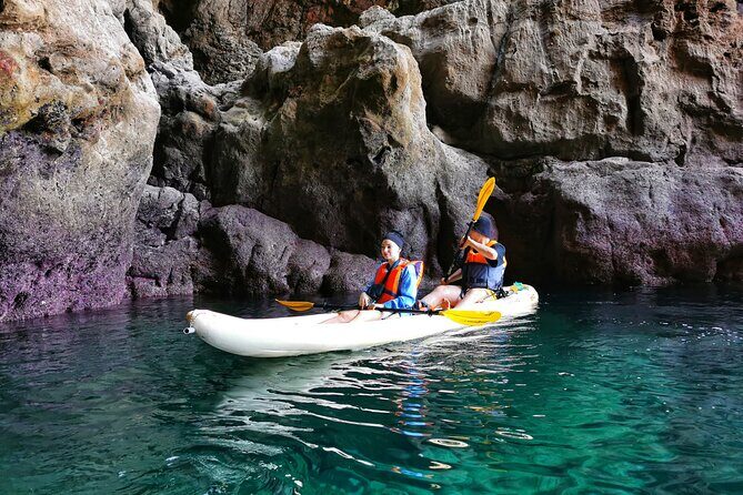 Sagres: Praia Da Ingrina Caves Guided Kayaking Tour - Gear and Physical Reality: What Beginners Should Expect