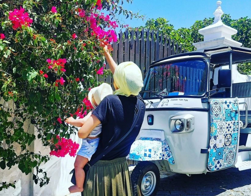 Tavira: Tuk-Tuk City Tour - Finding Maria’s TukTuk and getting comfortable for the ride