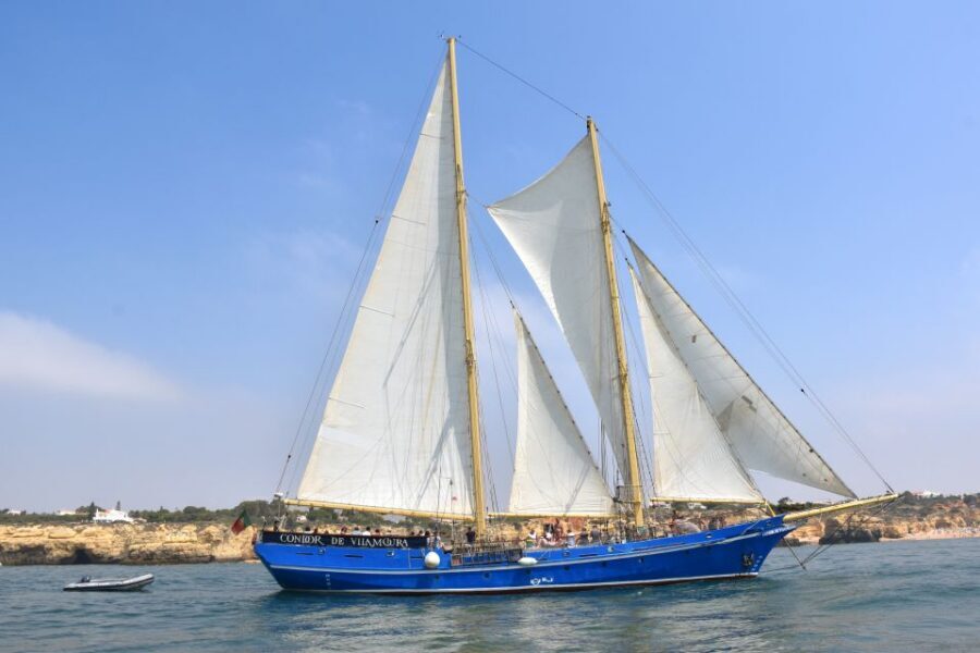 Vilamoura: Algarve Coast 3-Hour Sailing Cruise With Open Bar - Sea caves by dinghy: the highlight portion that’s also the most weather-dependent