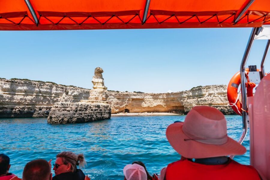 Vilamoura: Benagil Cave Boat Tour with Entry - How the 2.5 hours feels in real time